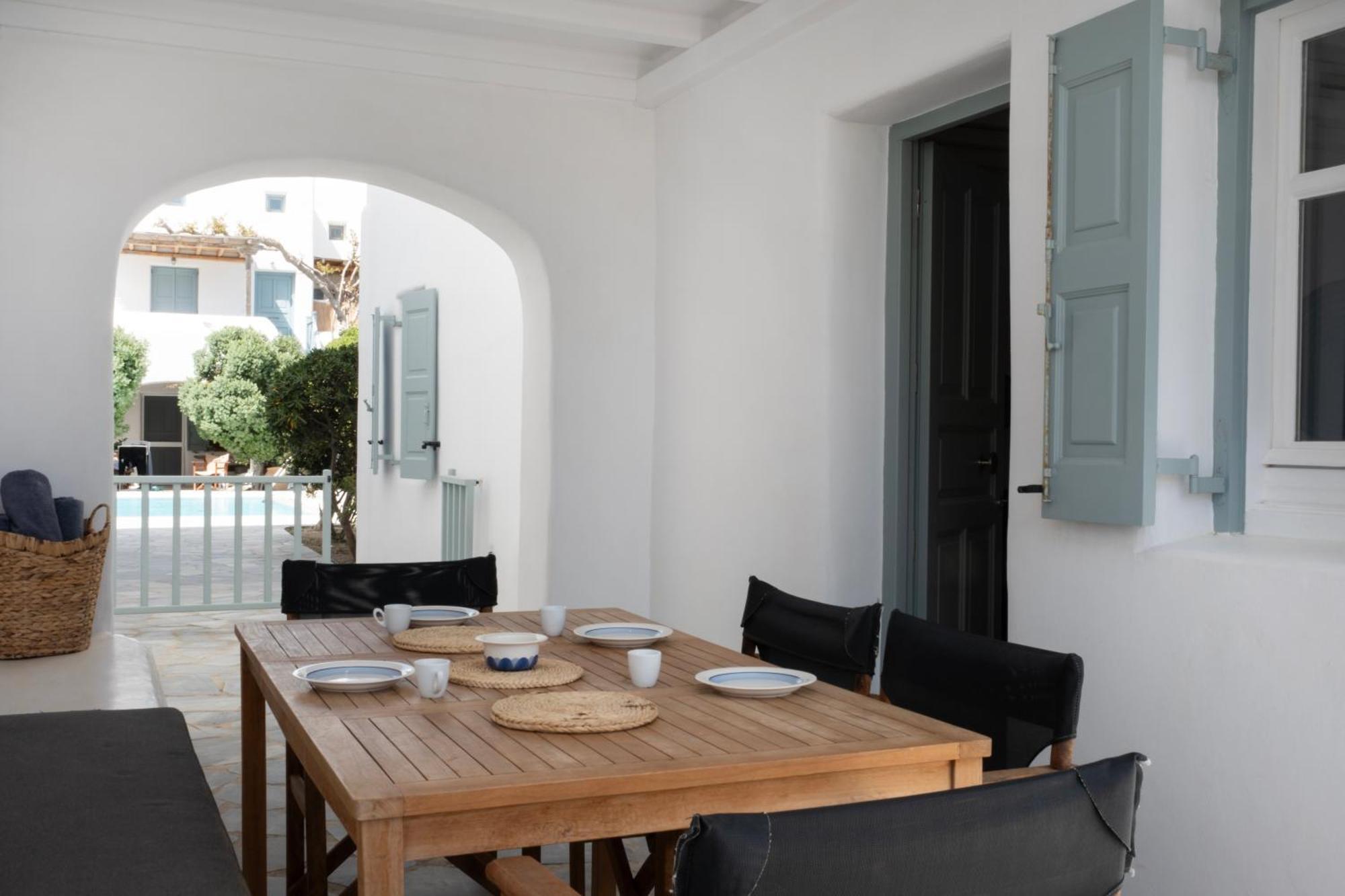 Mykonian Style W Shared Pool Houses & Nighttime Security Guard Ornos  Extérieur photo